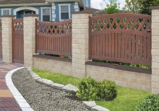 ploty zo štiepaných betónových tvaroviek - pieskový